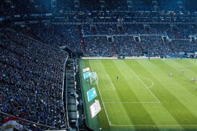 九游官网下载电脑版-传奇“战神”归来：欧冠中最令人震惊的复苏，欧冠传奇球员