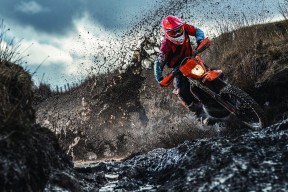 Jiu You-西甲攻防节奏快，精彩进球引爆全场，西甲球队进球纪录