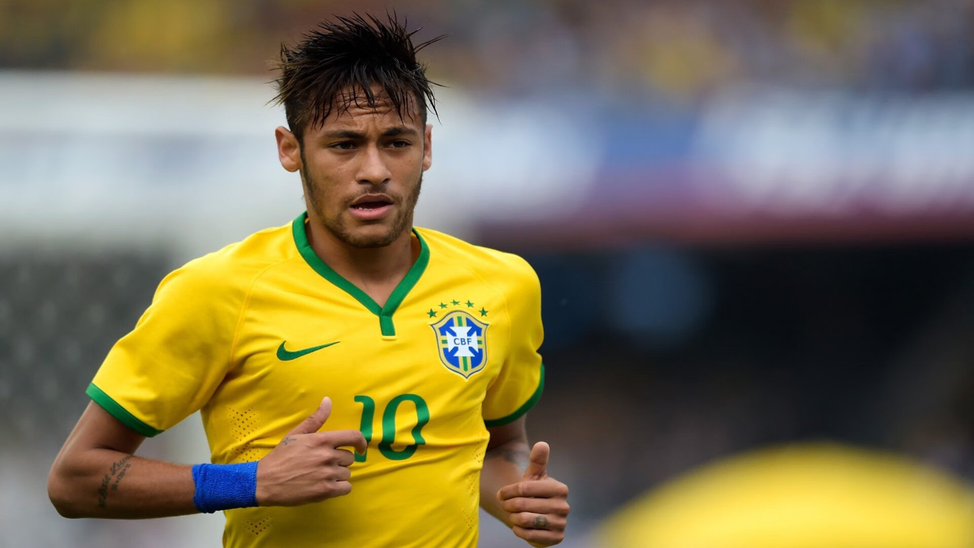 电竞直播平台用户增长与内容创新策略分析研究,电竞直播市场