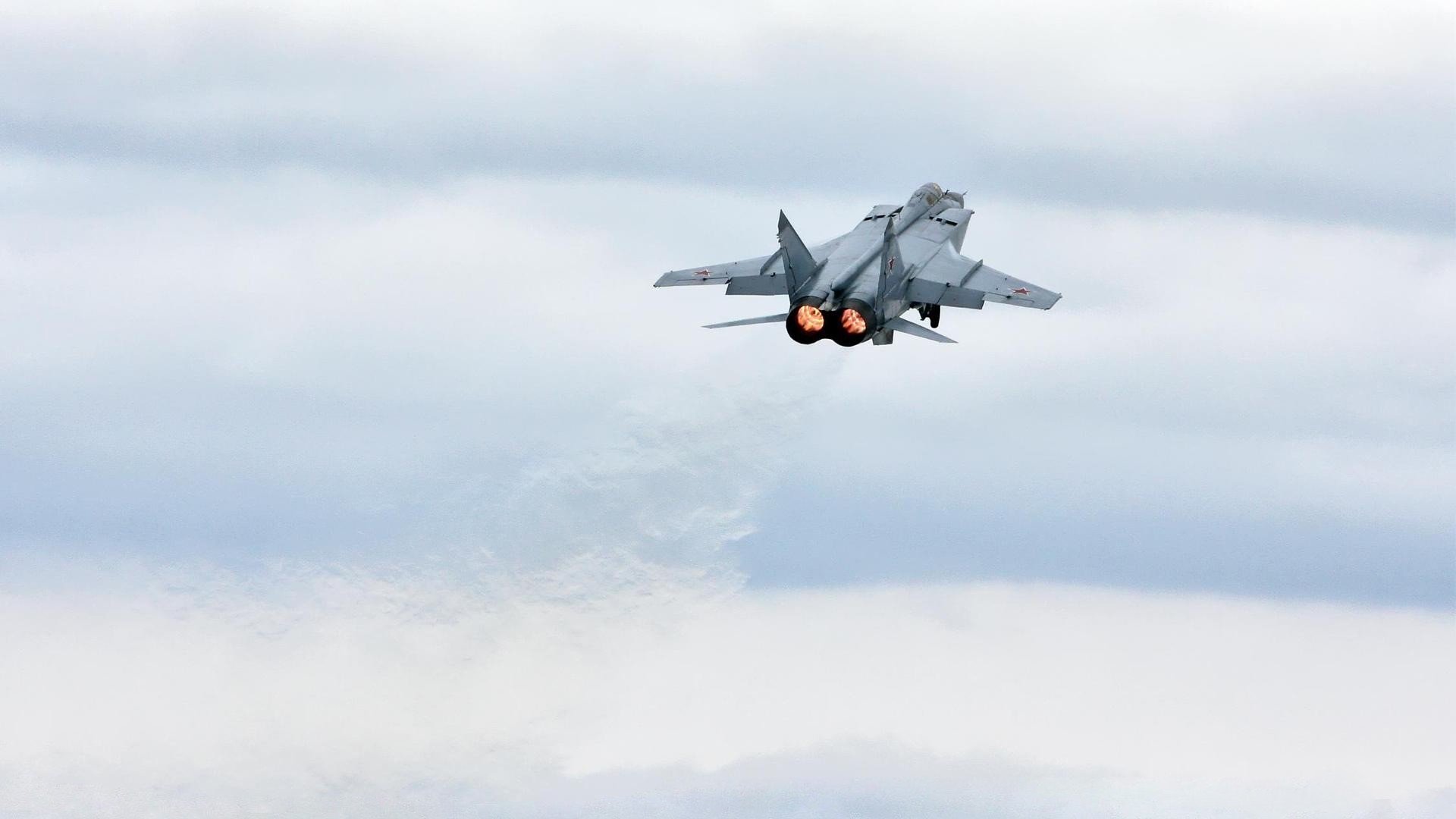 九游下载中心-数字体育内容创作者发展路径与行业标准研究，数字体育项目